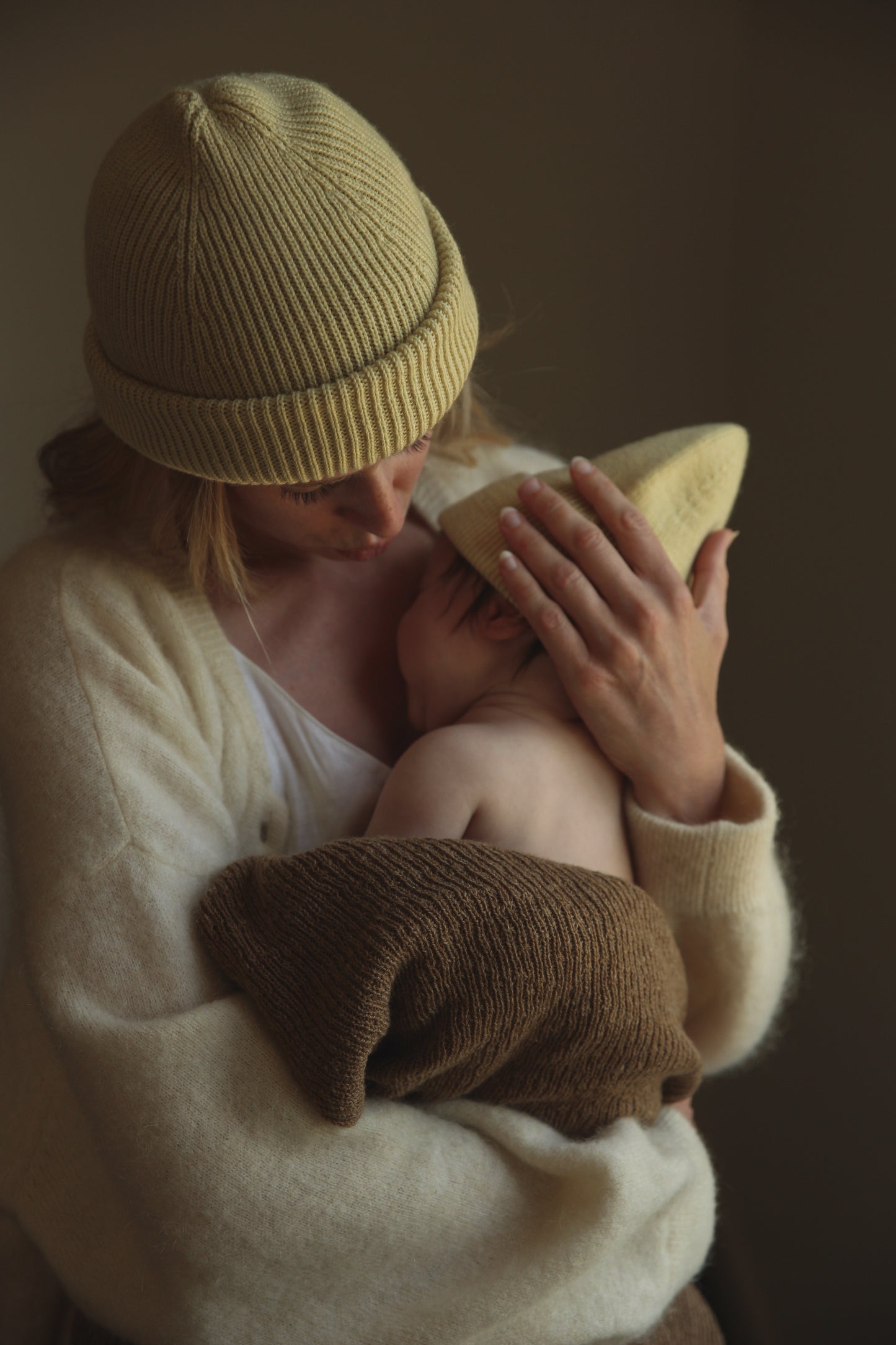 Hvid beanie Fonzie newborn - Light Yellow