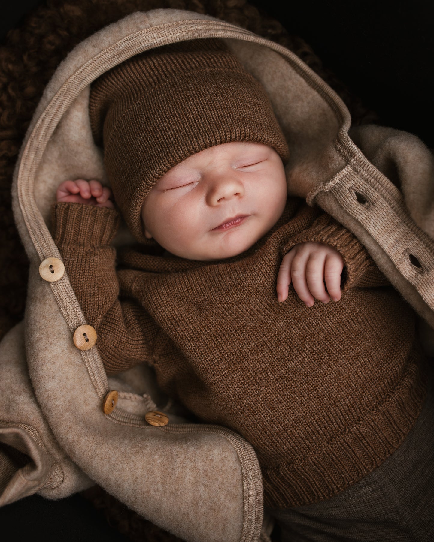 Hvid beanie Fonzie newborn - Mocha