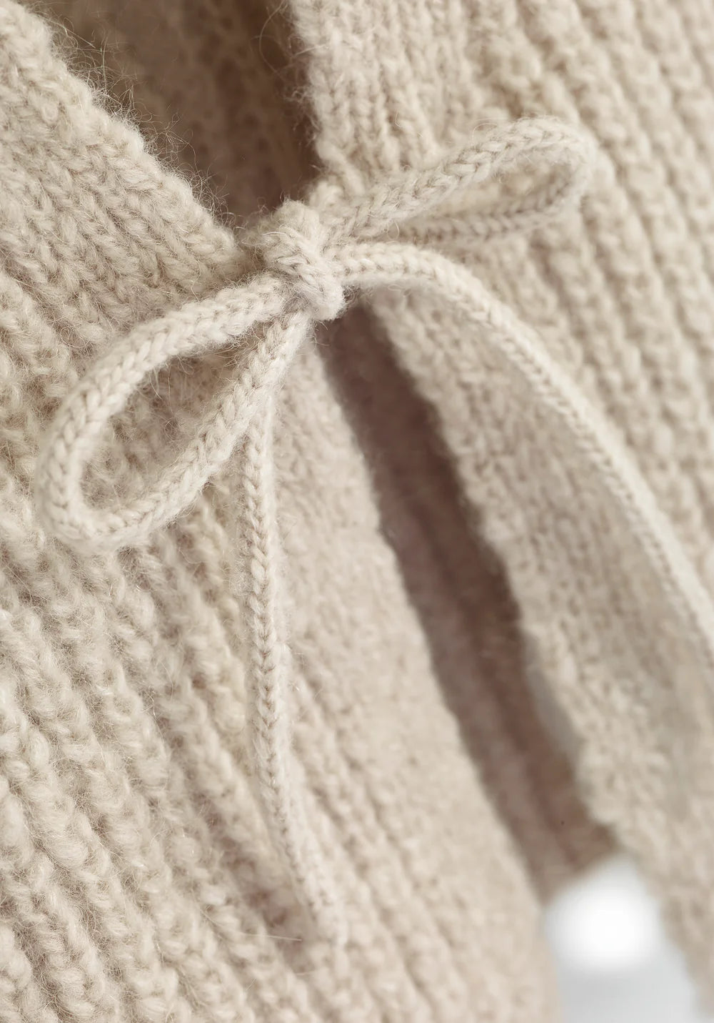 HALFEN alpaca children's vest with bow tie - Beige