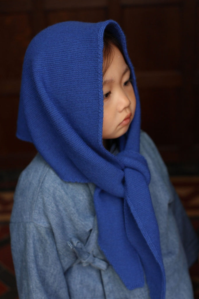 Hvid sjaal Josephina - Cobalt blue