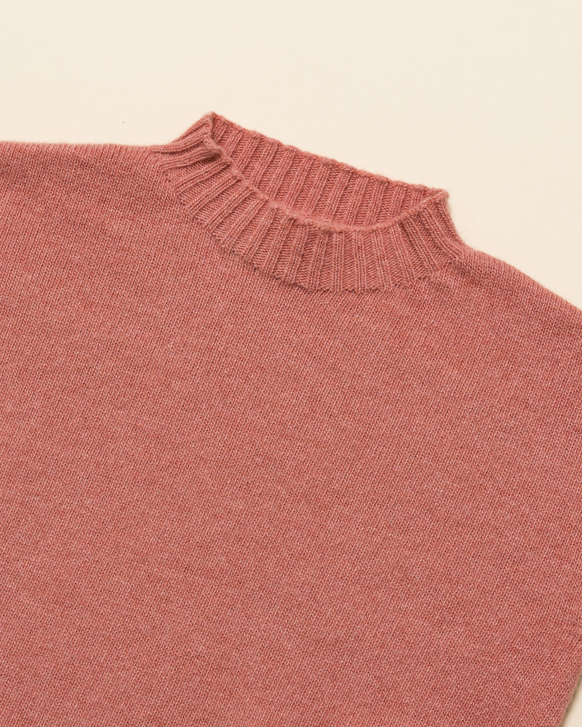 Hvid sweater Kasper - Strawberry Milkshake