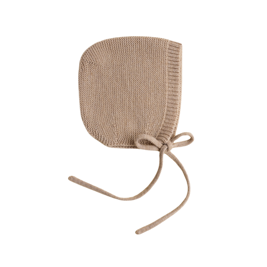 Hvid strikmutsje Dolly - Sand