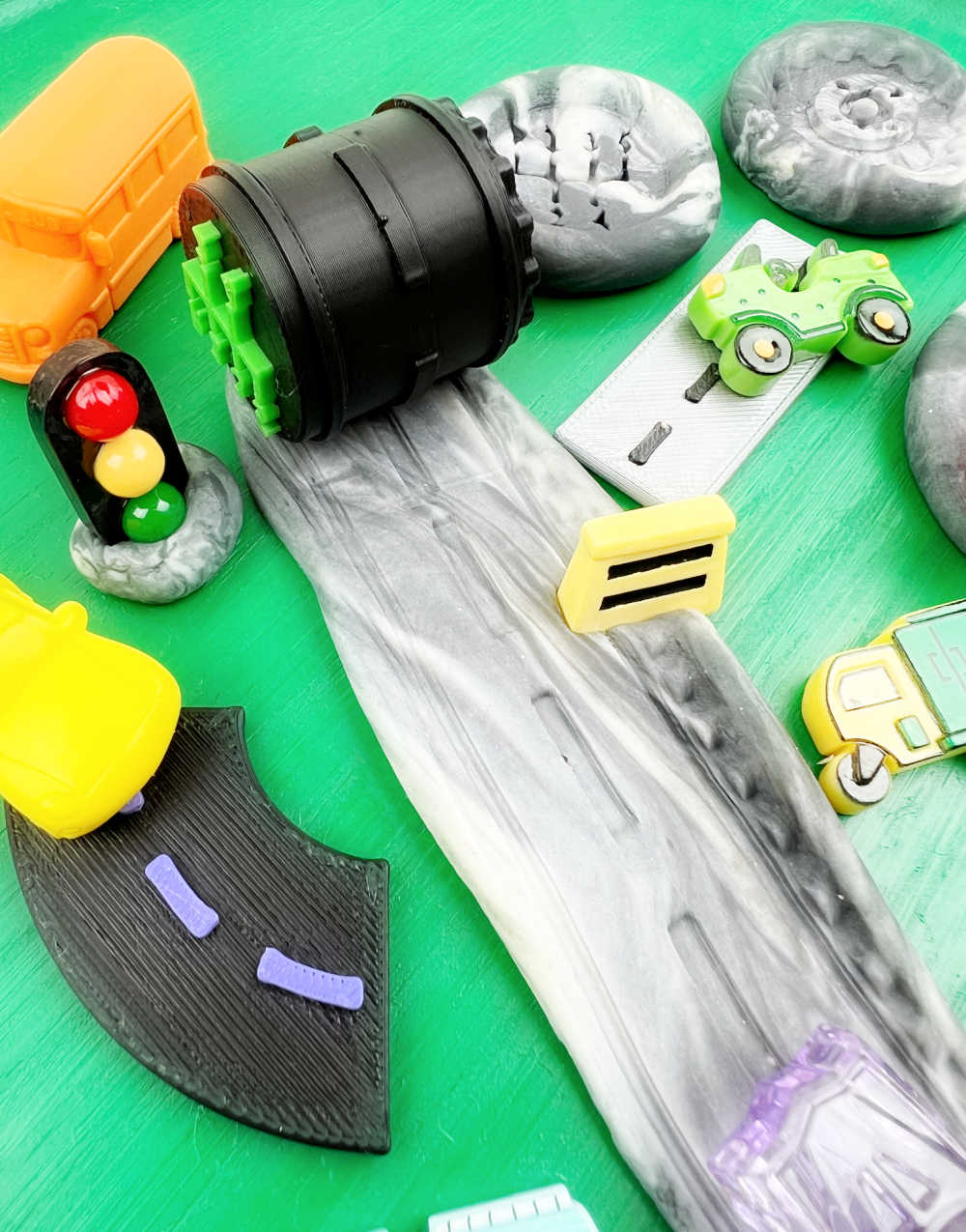 Invitation to Imagine Play Pot - Beep Beep