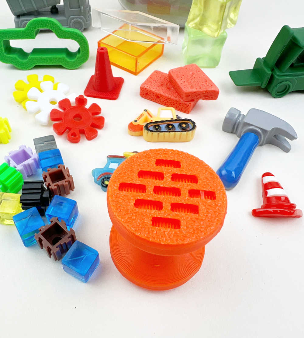 Invitation to Imagine Play Pot - Build it Construction
