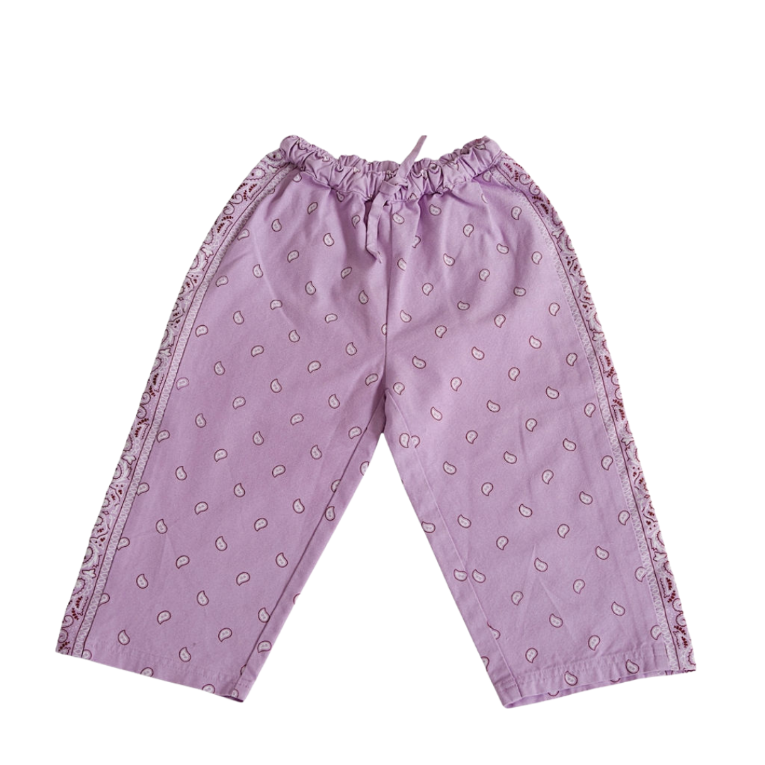 Rory George katoenen bandana broekje - Lilac w/ red stitch