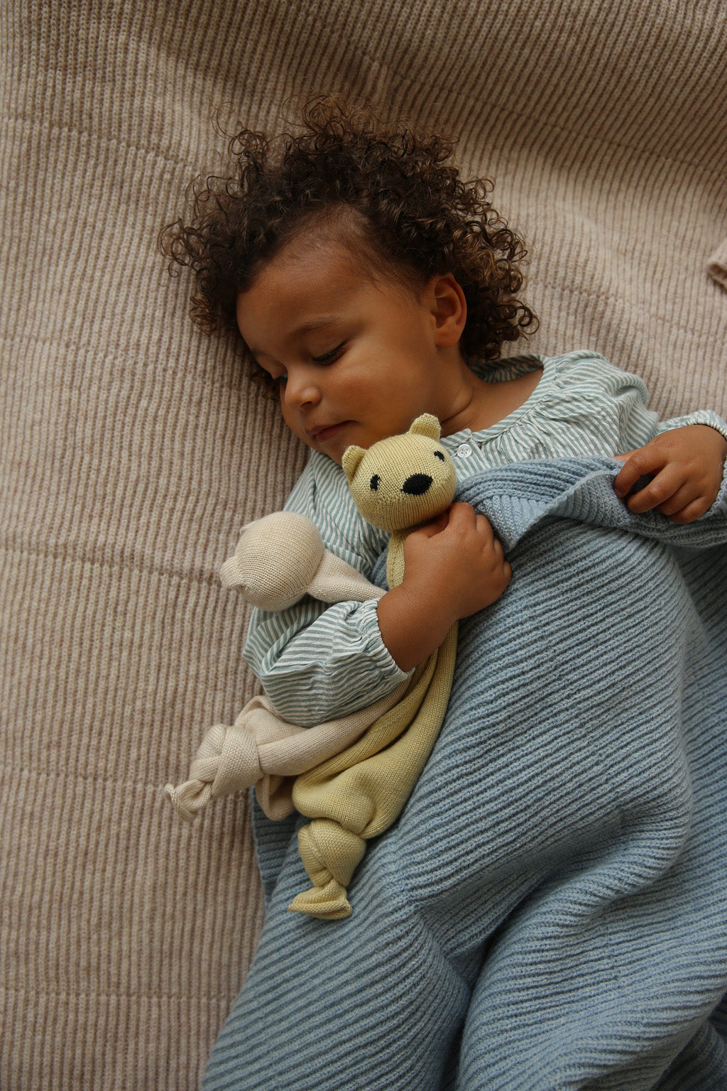 Hvid Teddy Tokki - Light Yellow