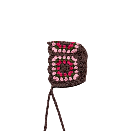 YAARN granny square knitted hat Cece - Rosewood