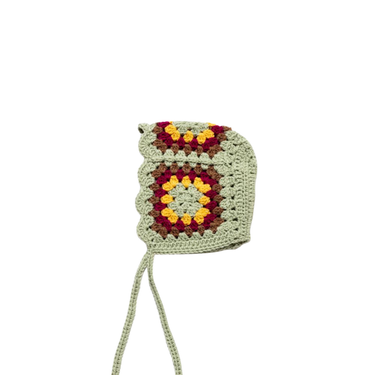 YAARN granny square bonnet Cece - Sunburst